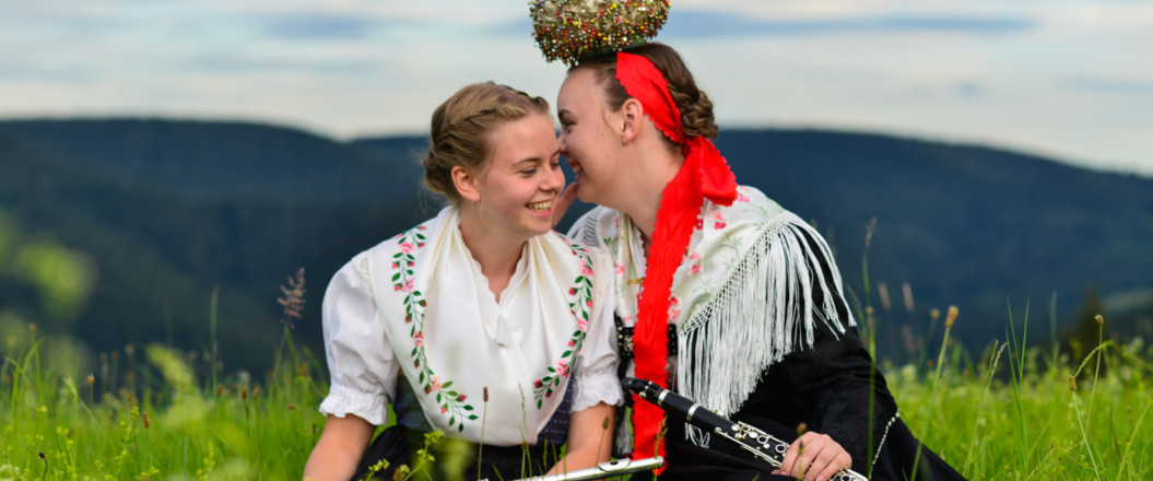Bild von Trachtenmädels auf dem Dürrhof