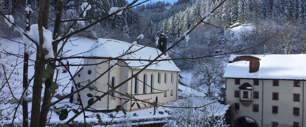 Bild vom Kloster und Kirche Wittichen im Winter